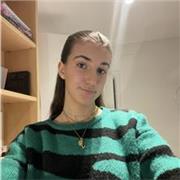 Soy una estudiante universitaria y me encantaría enseñar cualquier matèria desde infantil hasta la ESO, con mucha ilusión.